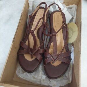 Born Womens Strappy Wedge Sandals Shoes